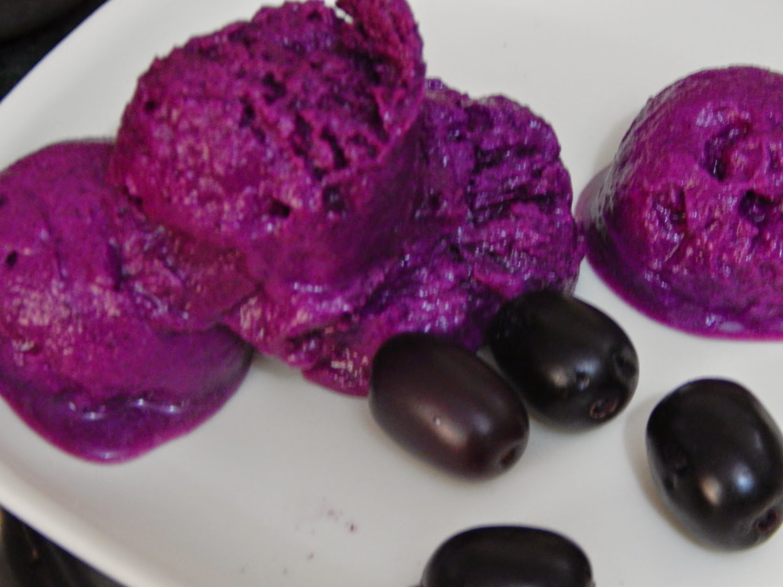 Cook & Share: Luscious Jamun Frozen Yogurt (Java Plum)
