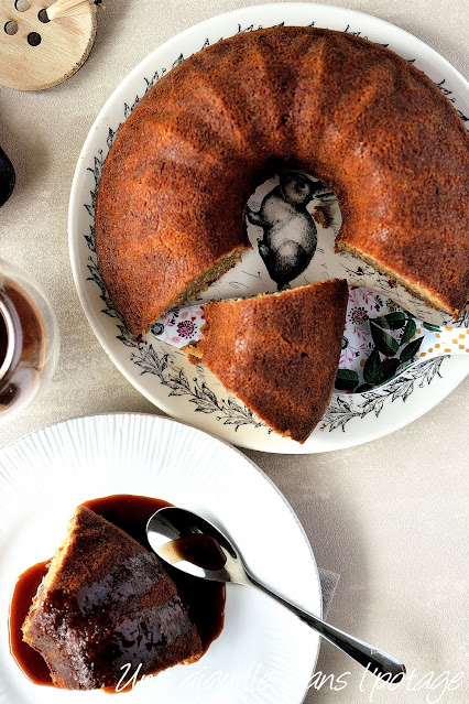 banana bread-bundt-cake-helen-goh