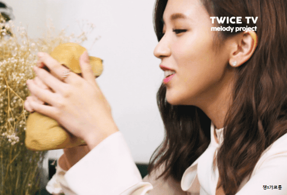 14739108441.gif