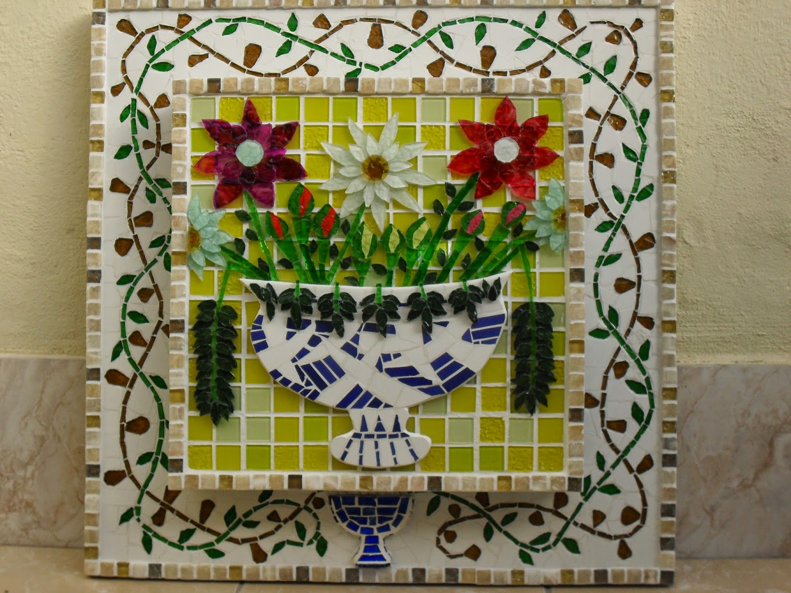 Mosaicos em cerâmica e vitral Quadro de mosaico de vitral e azulejo