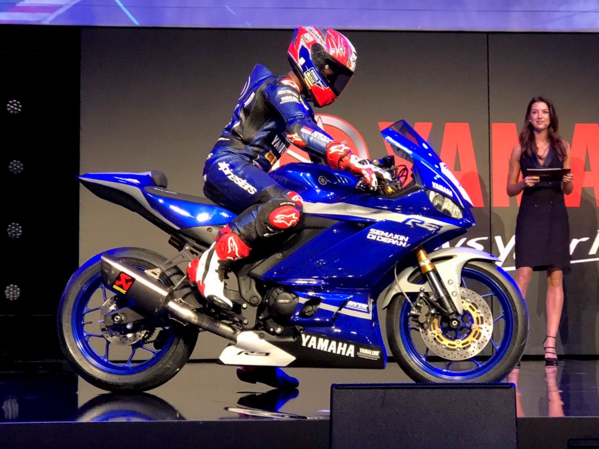 Елизавета Иванова Yamaha r6