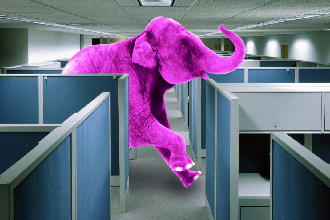 хватит глючить. глючит это что значит. хватит глючить. я подумаю картинки. в мире не хватит ромашкового чая мем.