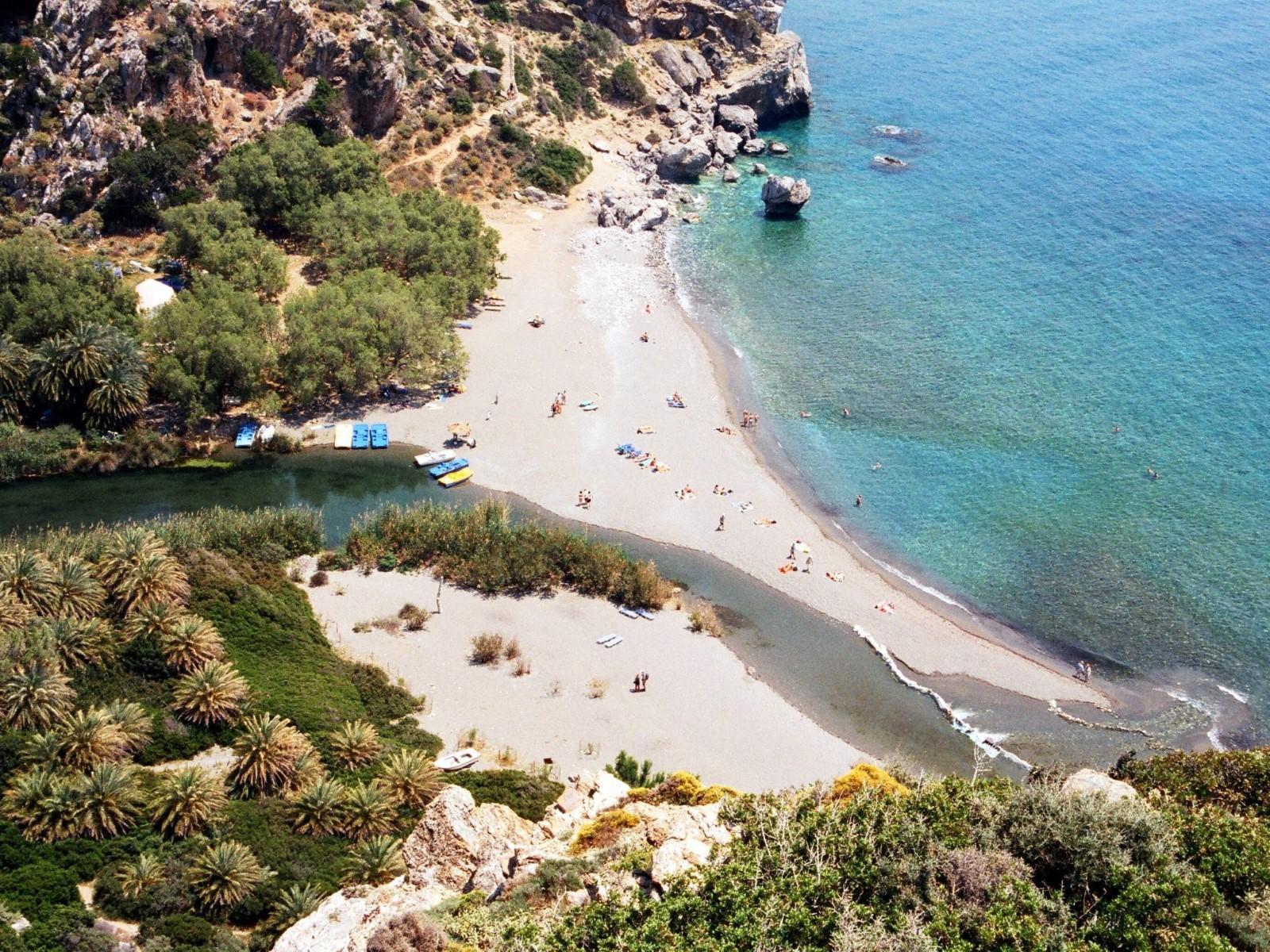 Lake Preveli - Rethymno Lake Preveli - Rethymno