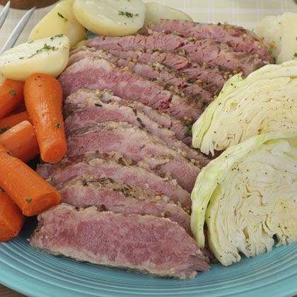Slow-Cooker Corned Beef and Cabbage Recipe