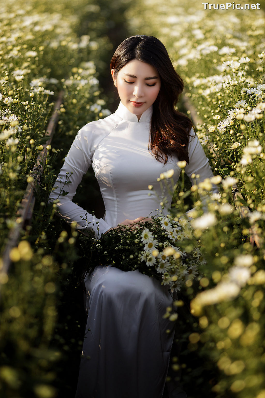 Image The Beauty of Vietnamese Girls with Traditional Dress (Ao Dai) #5 - TruePic.net - Picture-17