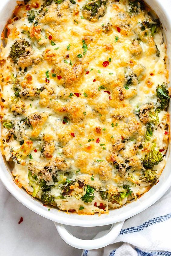 Broccoli Chicken Casserole with Cream Cheese and Mozzarella - Quick and