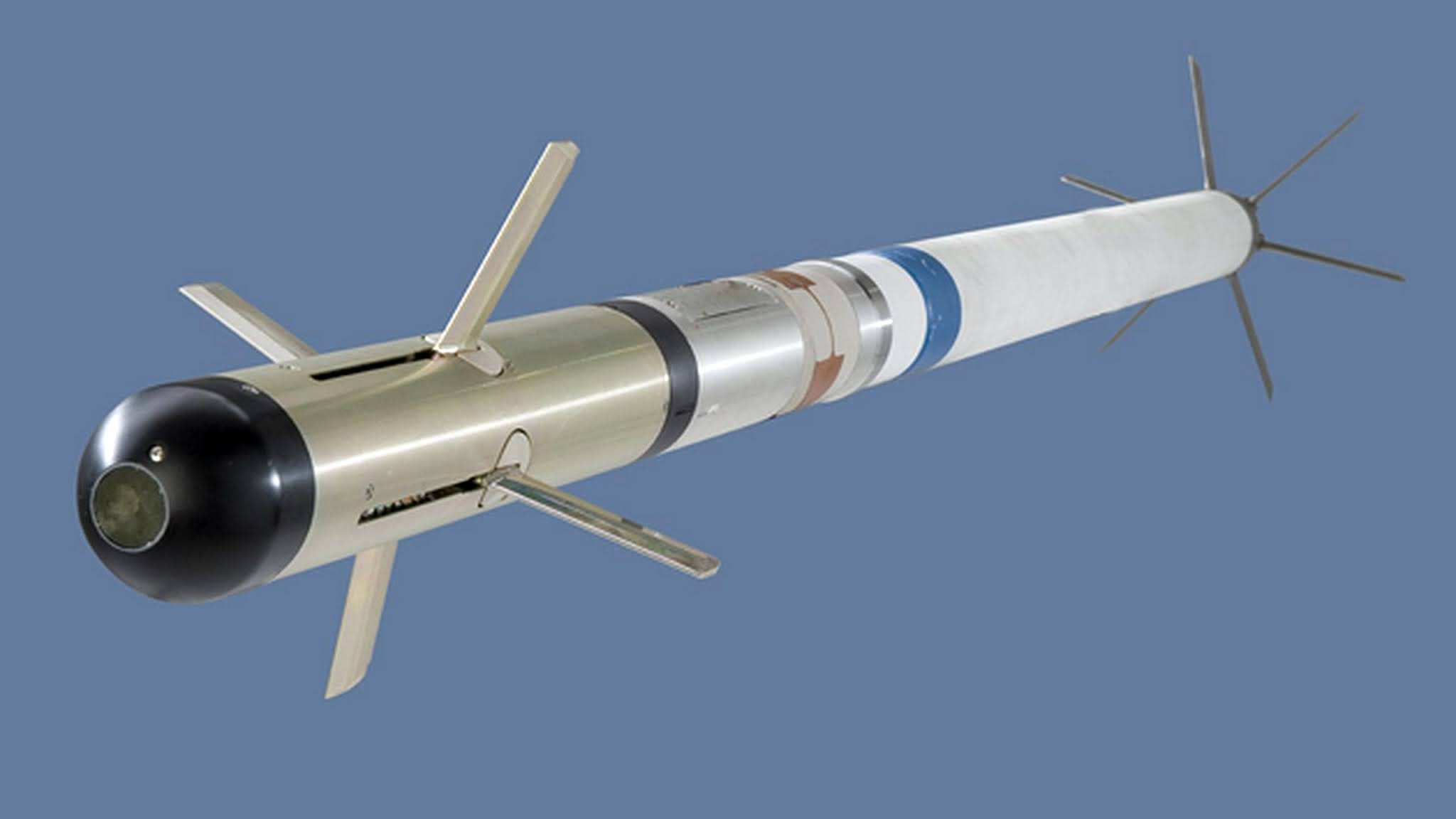 ракета р-37. управляемая ракета средней дальности рвв-сд. ракета р-27. ракеты класса воздух земля. самонаводящиеся ракеты.