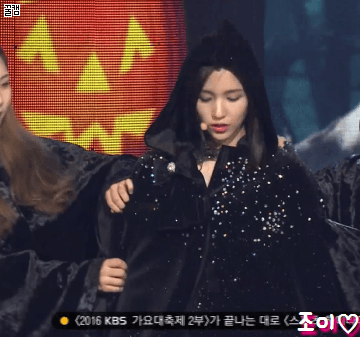 어제자 가요대축제 트와이스 핵심 총정리(많음주의).gif | 인스티즈