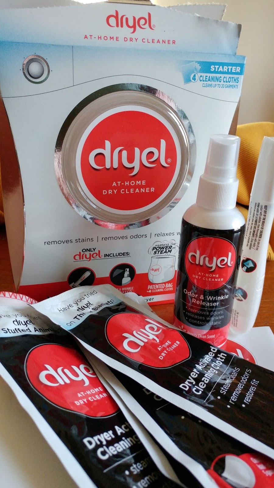 Dryel at Home Dry Cleaner Starter Kit with 6 Cleaning Cloths 