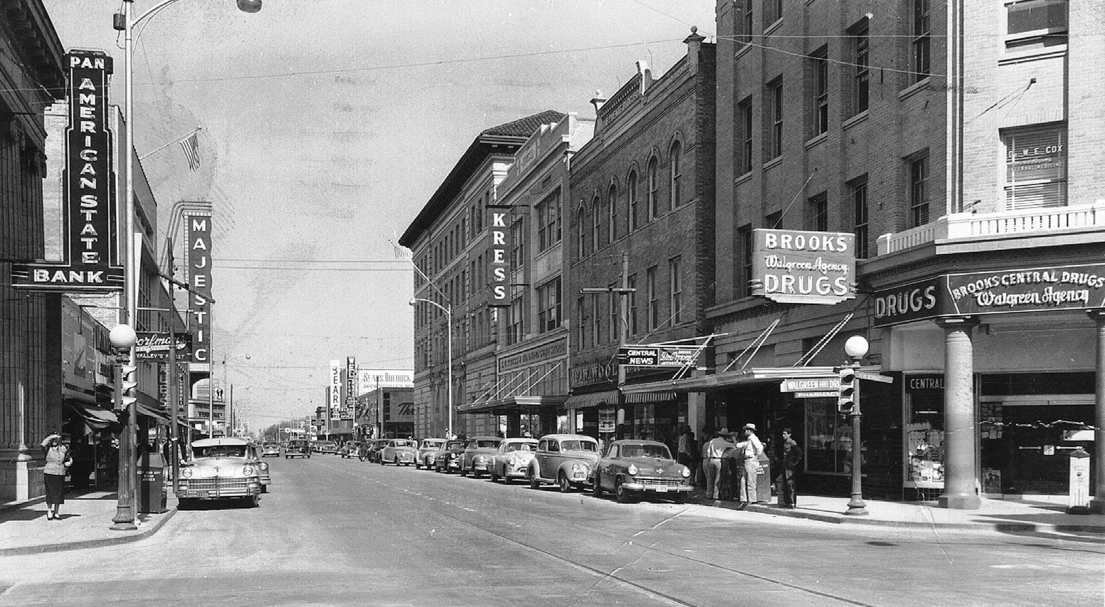 Brownsville Station Brownsville, Texas E Elizabeth St. 1950s from