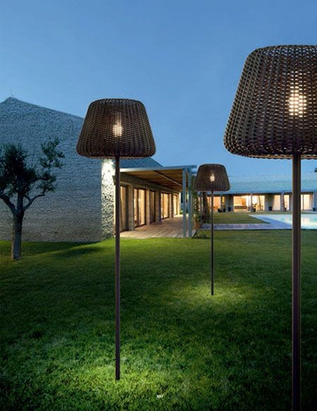 30+ Best Garden Lamp Decor Ideas ARA HOME