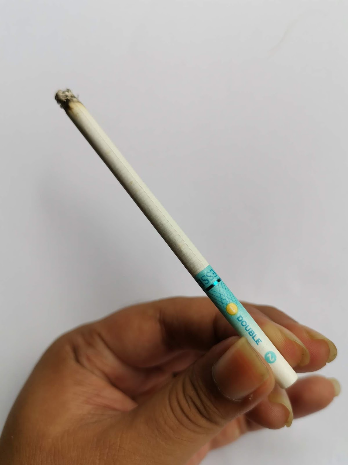 Esse Change Double, Inovasi Rokok 4 in 1 Pertama di Indonesia Dengan Fitur Double Capsule