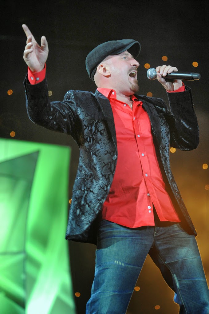 жека 18. жека 18. жека 18. феско-холл владивосток афиша. жека 18.