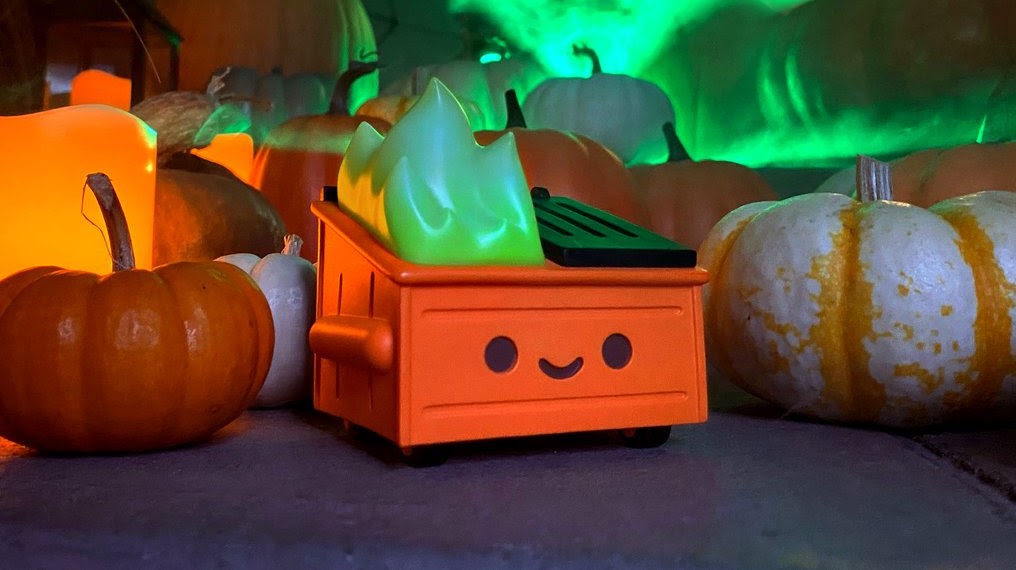 The Blot Says Dumpster Fire Magical Pumpkin Trash Edition Vinyl Figure By 100 Soft An Entertainment Earth Exclusive