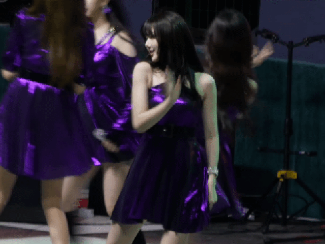 여자친구 엄지 & 예린