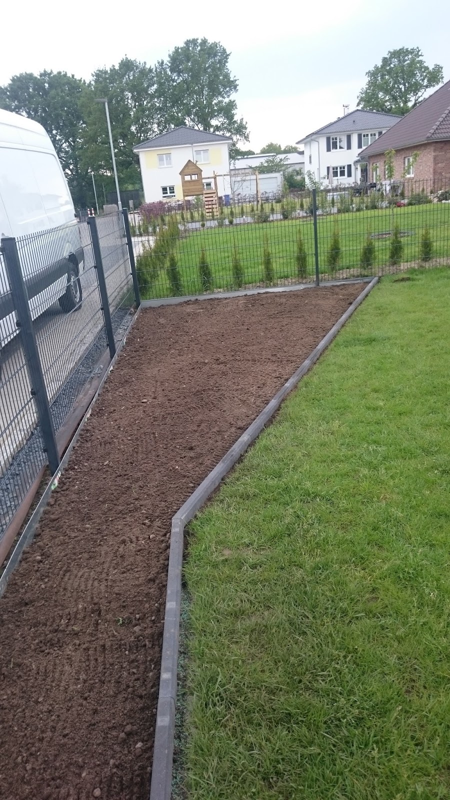 Stadtvilla In Elmenhorst Beet Ja Unkraut Nein Danke