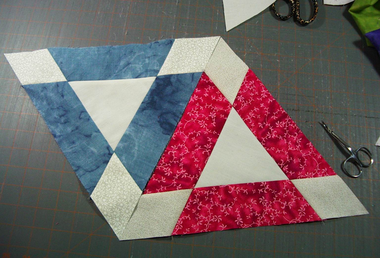 Cat on my Quilt Designs Equilateral Triangle block Tutorial