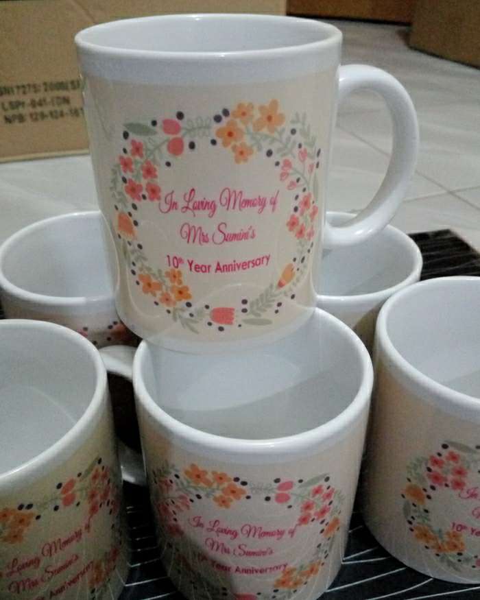 Bikin mug murah di kesesi Souvenir Murah