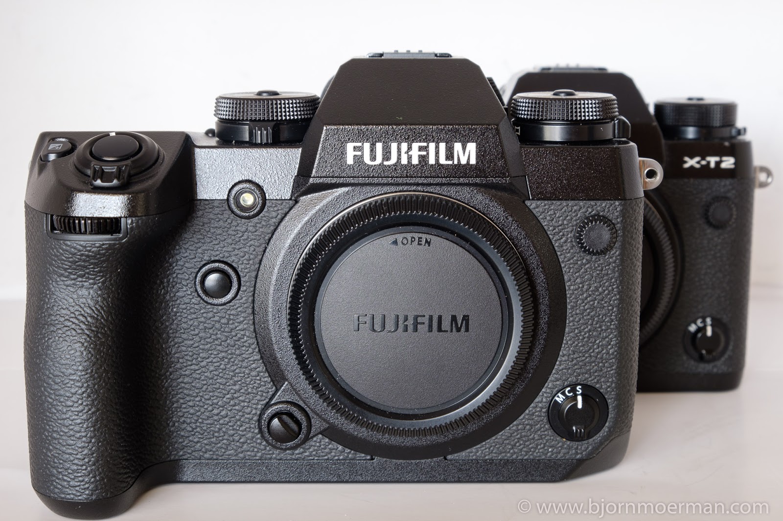 FUJIFILM XH1 FIRST LOOK BY A PHOTOGRAPHER