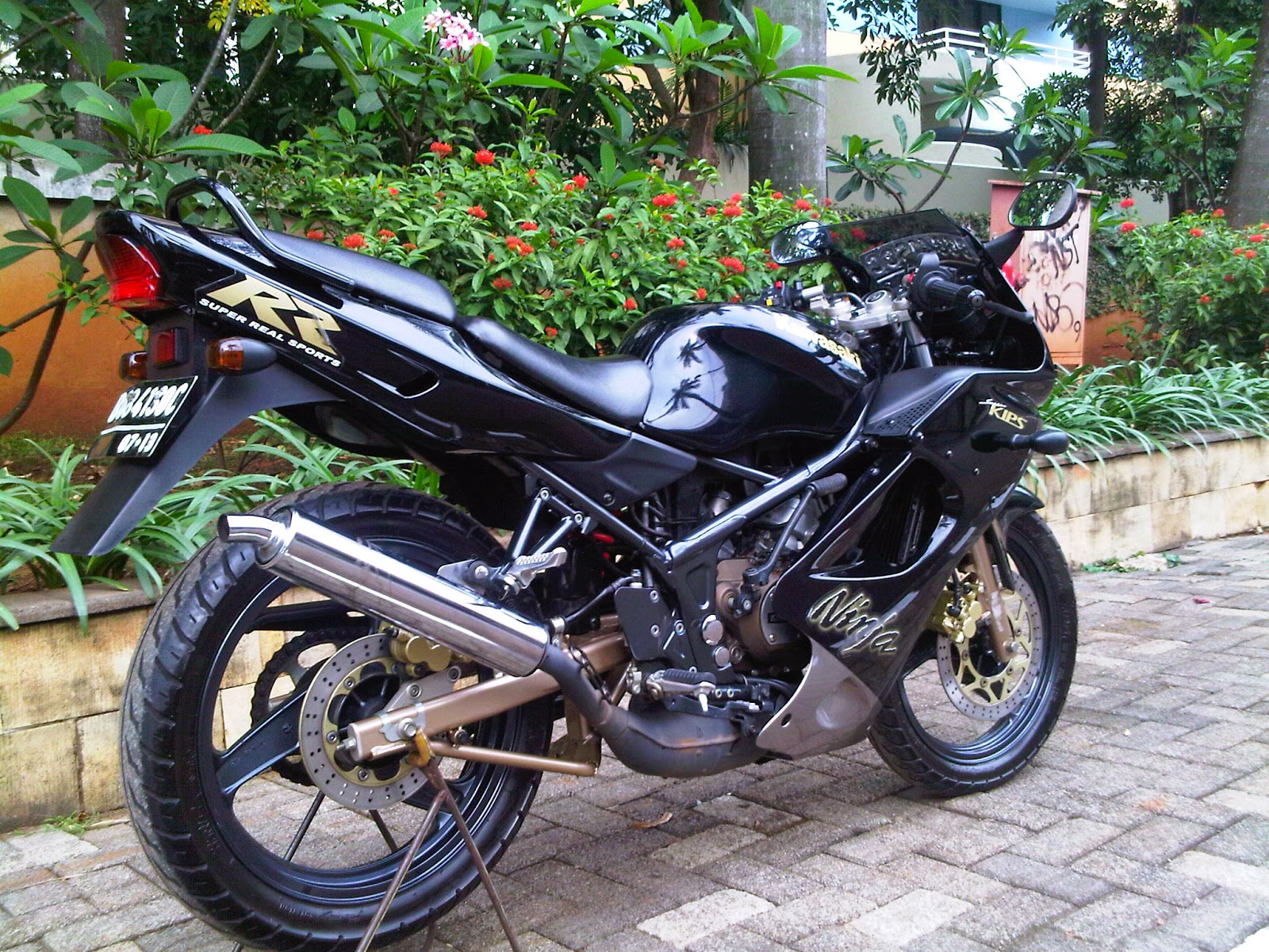 Modifikasi Motor Ninja Ss 2014