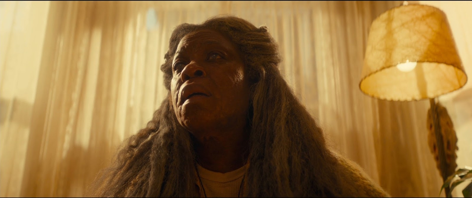 Historias+de+miedo+para+contar+en+la+oscuridad+%282019%29+HD+1080p+BRRip+Latino+-+Ingles+-+Descargatepelis.com.mkv_snapshot_01.00.54.246.jpg (1600×673)