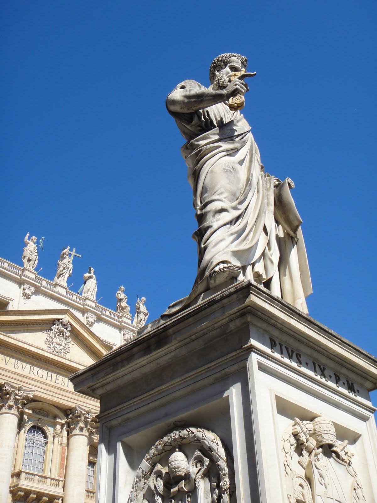 圣伯多禄大教堂的内部在梵蒂冈在。圣徒宠物 编辑类库存照片. 图片 包括有 有历史, 最高限额, 文化, 圣洁 - 33297763