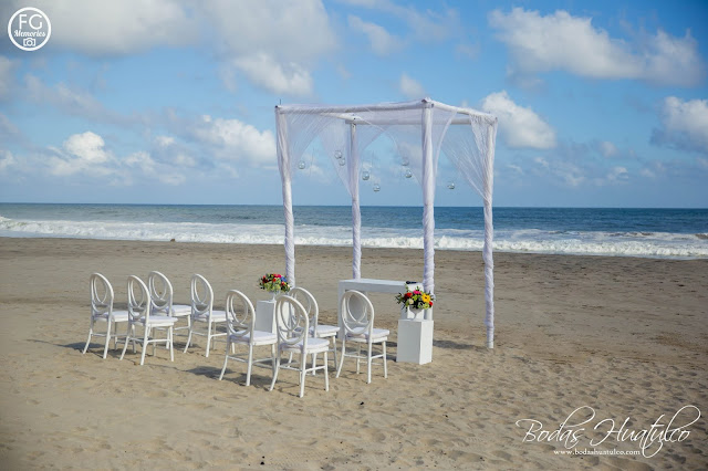 Boda en playa, decoraciones para la ceremonia de tu boda, Bodas Huatulco, Beach Wedding.