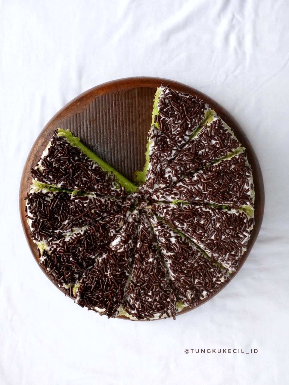 Pandan Sponge Cake, Empuk dan Lembut Tanpa Emulsifier tungku kecil