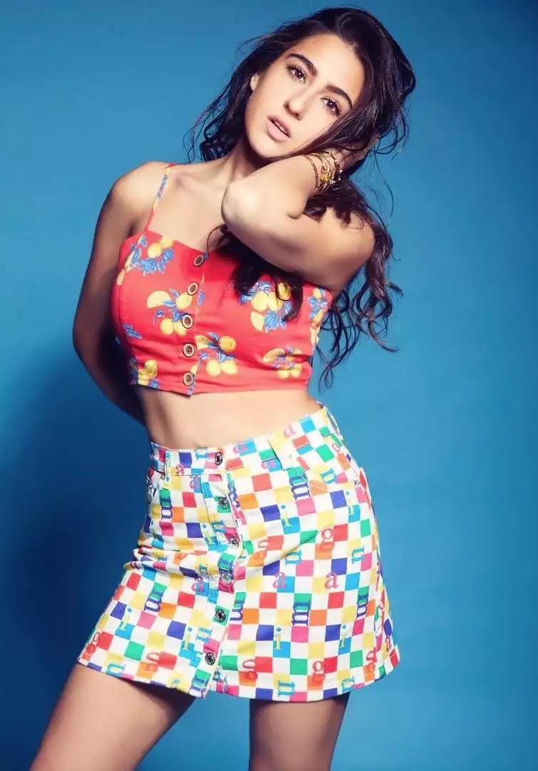 sara-ali-khan-hot-looks-in-stylish-co-ord-set sara-ali-khan-hot-looks-in-stylish-co-ord-set