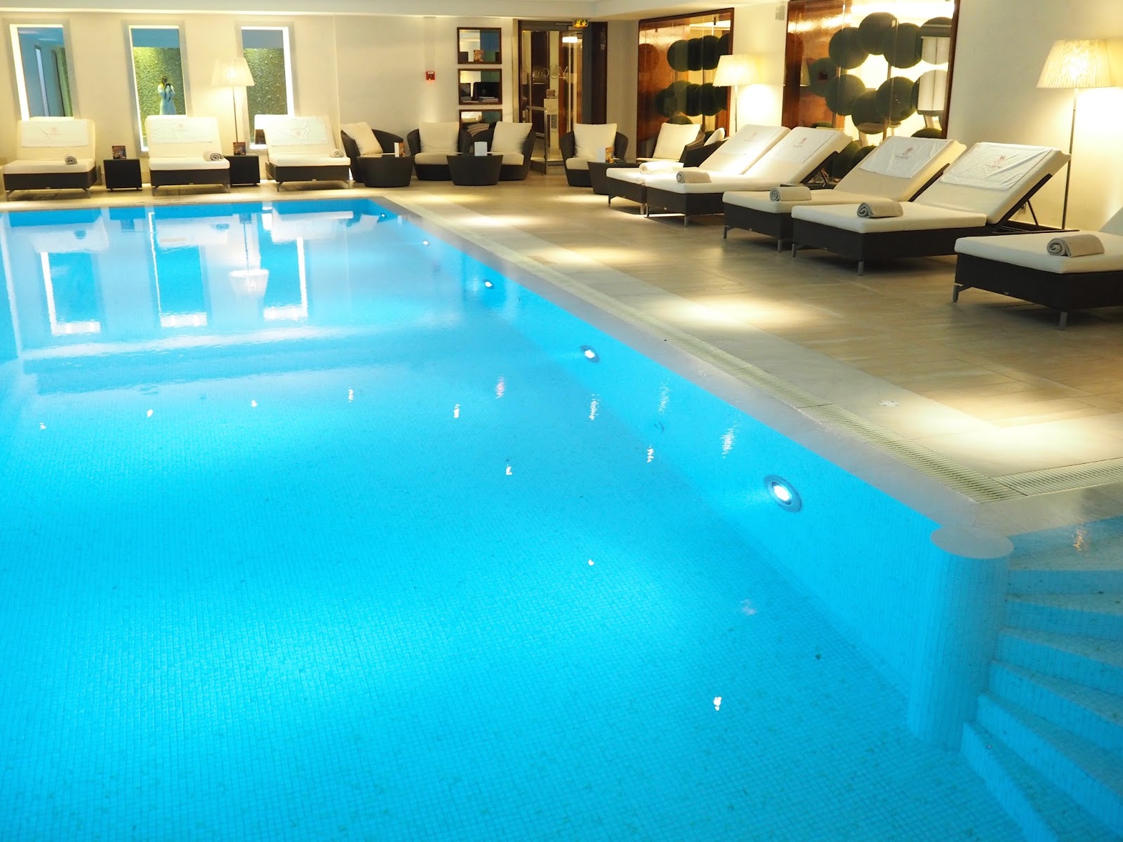 Le Maj Club du Majestic HôtelSpa Paris Graffiti's