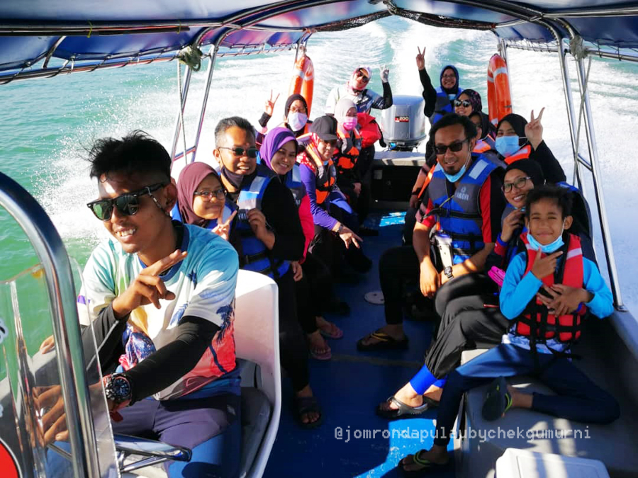 Kena Landak Laut Masa Snorkeling di Pulau Tengah, Mersing, Johor
