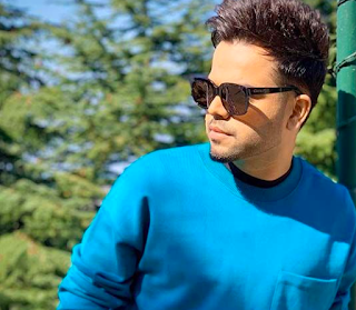 Akhil Gives Hint Of New Song; Shares Pic On Instagram Akhil Gives Hint Of New Song; Shares Pic On Instagram