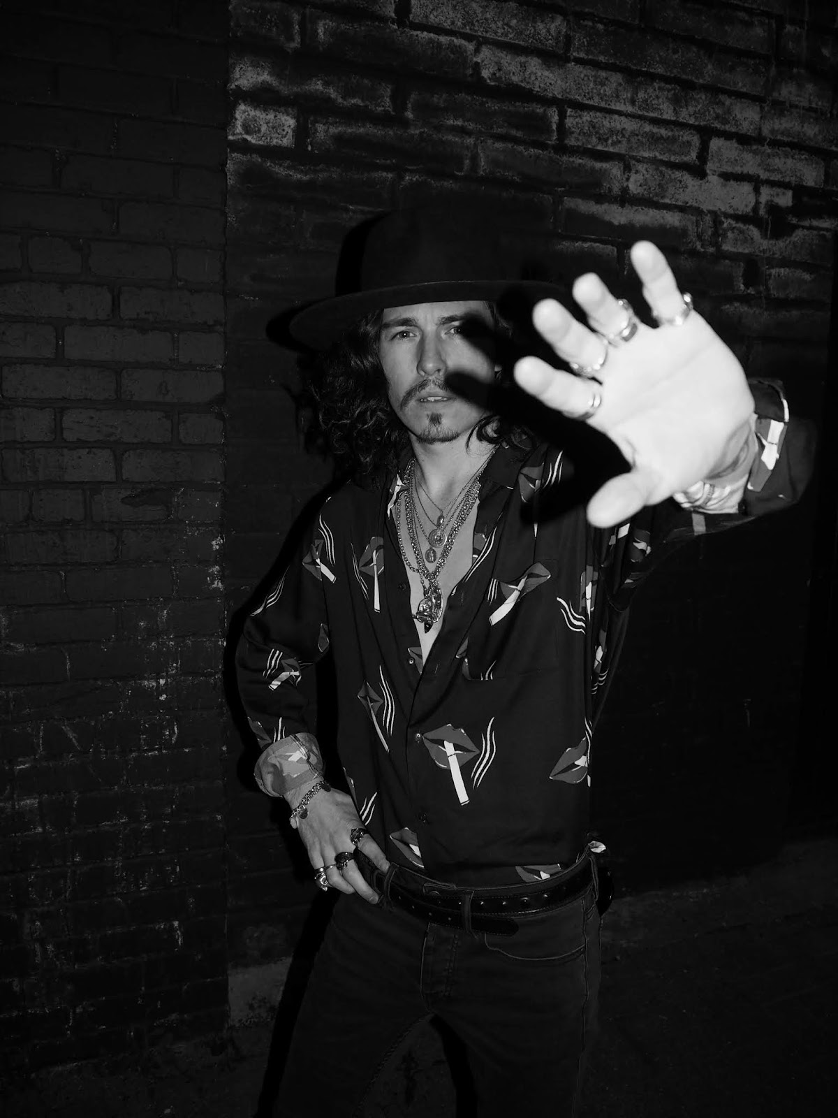 MR WOOD LONDON ARE BACK | The Unidentified Rocker