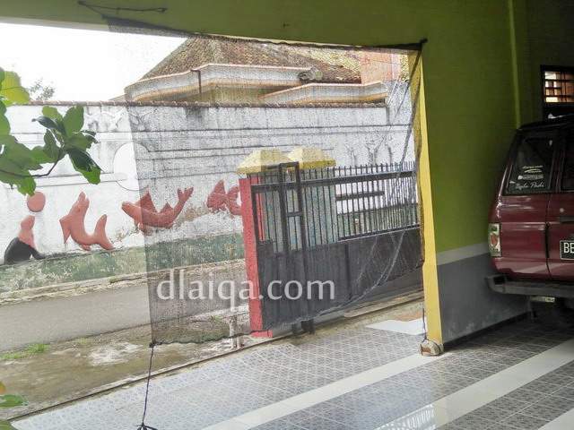 d'Laiqa Arena: Memasang Paranet Sebagai Tirai Pelindung Di Rumah