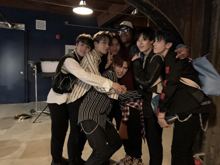 해외 프로듀서와 1세대 아이돌이 프로듀싱에 도전한 아이돌 | 인스티즈