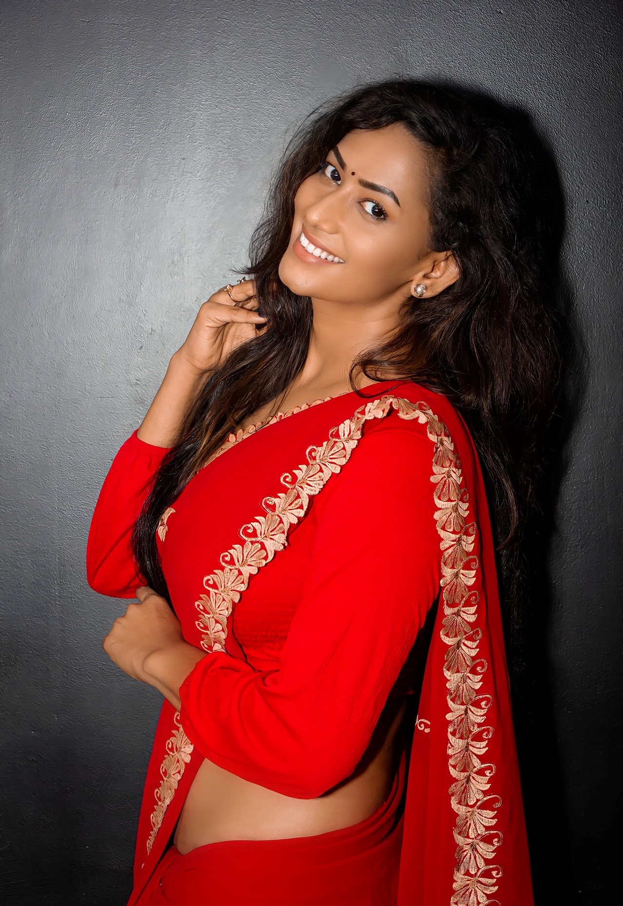 tamil actress in saree hot