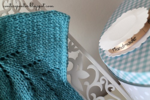 Casaco de bebé em tricot Casaco de bebé em tricot