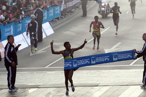 lelisa desisa breaking 2