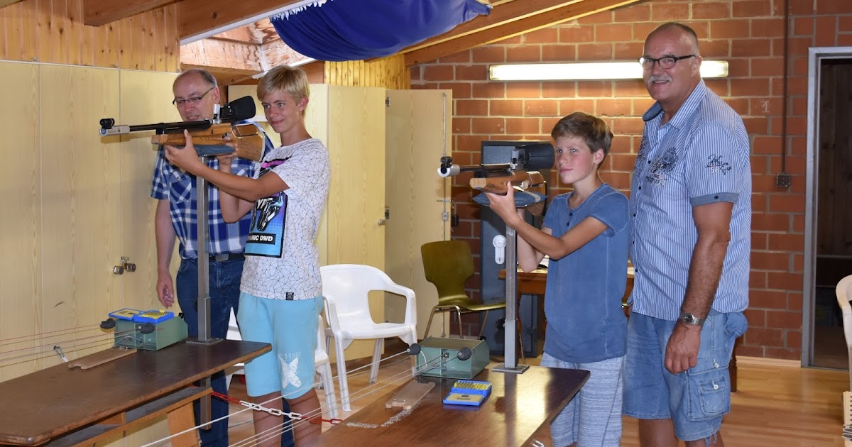 Emil Und Die Grossen Schwestern