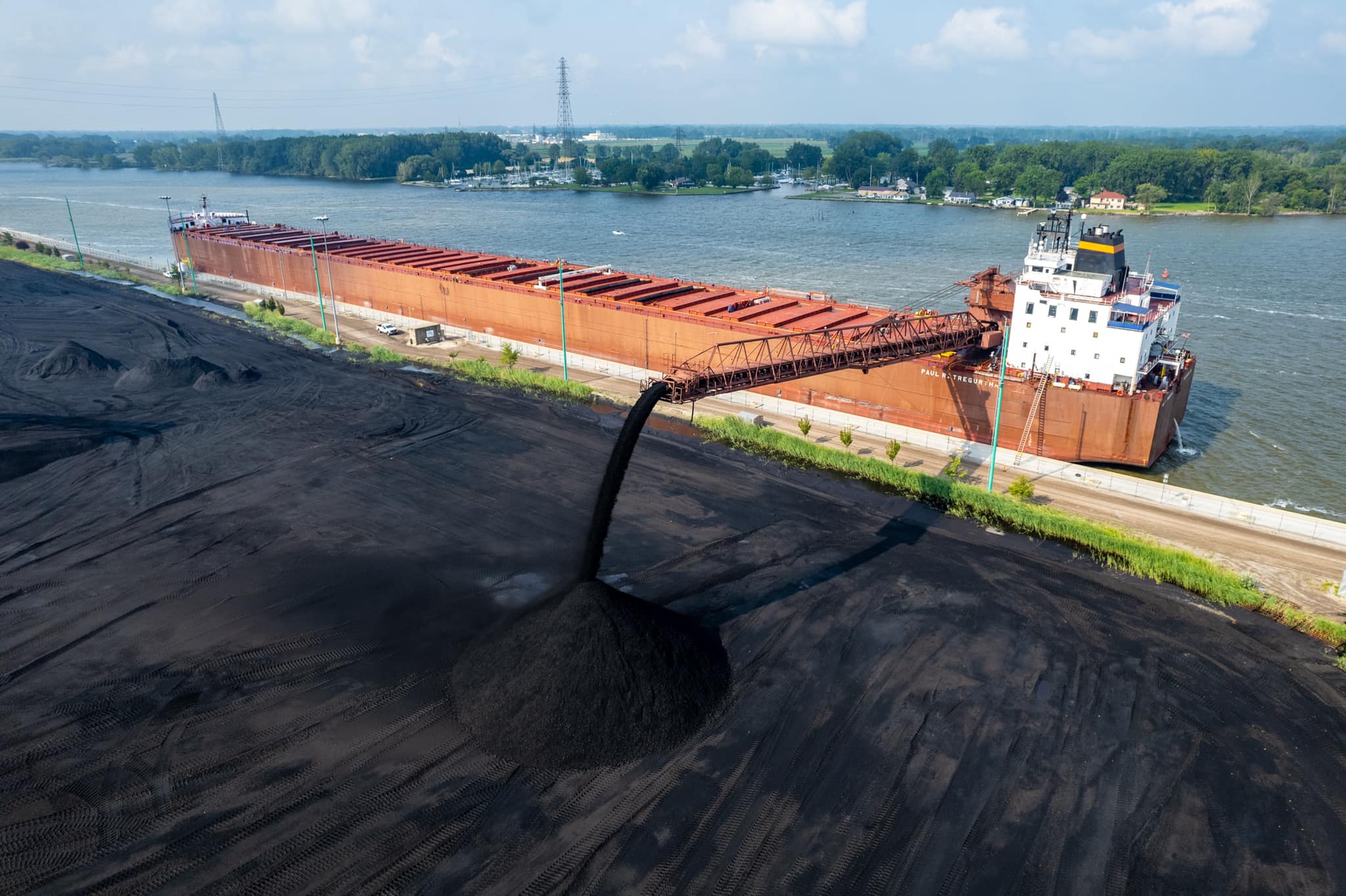 Towns and Nature: Essexville, MI: Lafarge Cement and 1961 544mw Dan E ...