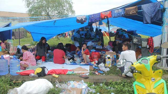 Perantau Minang Korban Gempa Sulawesi Barat Tinggal di Pengungsian