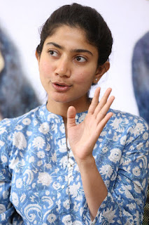 Sai Pallavi looks super cute in plain dress at her interview in Telugu about movie Fidaa ~ Exclusive Celebrities Galleries 034
