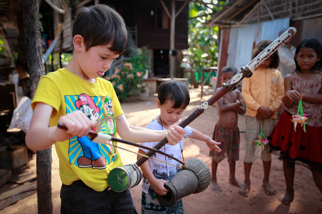 Siam Riep with Kids