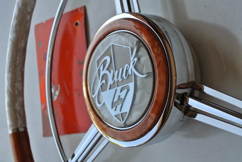 PearlCraft Buick 1947 custom rebuild steering wheel