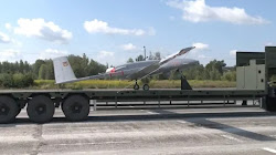 Ukraine lần đầu tiên diễu hành máy bay không người lái vũ trang Bayraktar TB2
