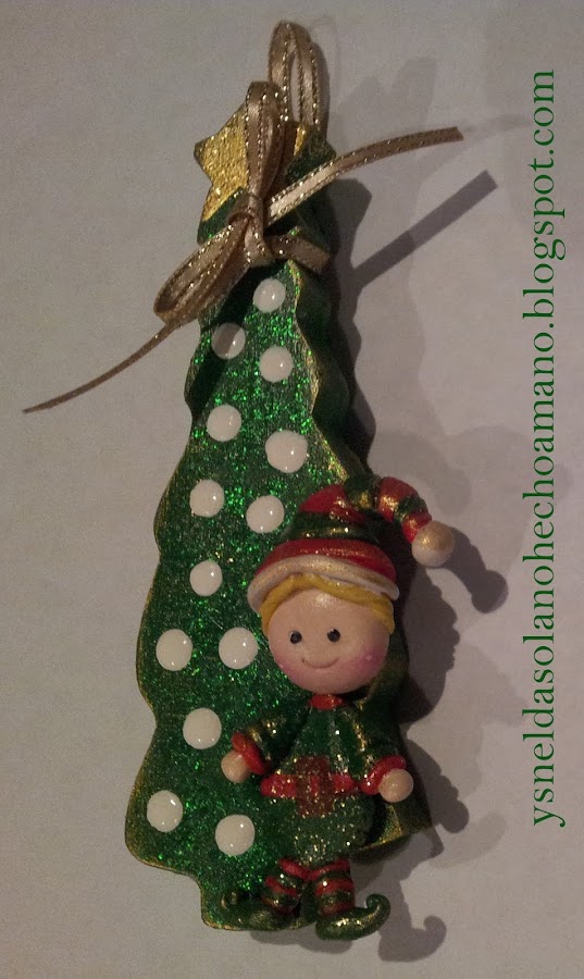 Duende-navideño-en-Porcelana-fría