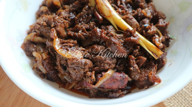 Daging Masak Hitam Yang Mudah dan Sedap