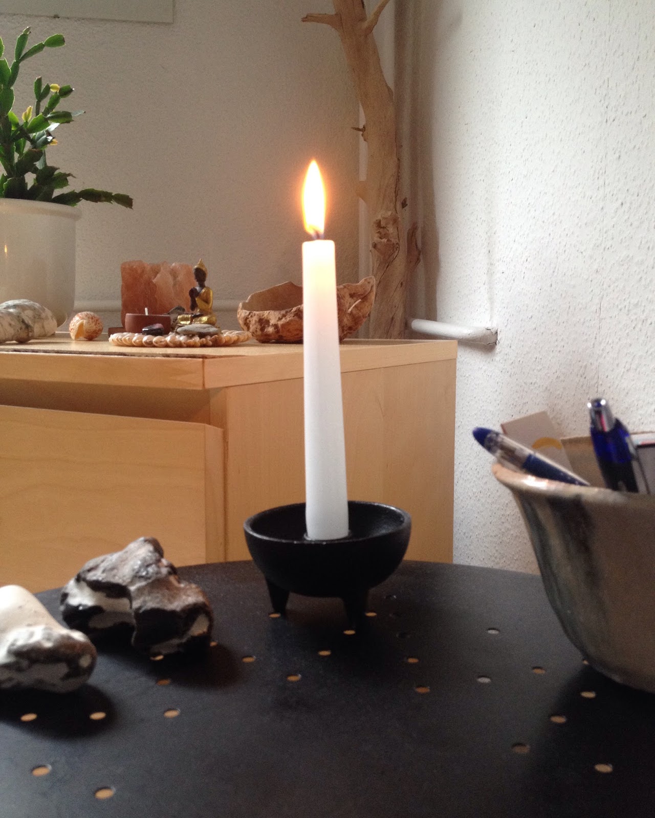 Magisches Leben mit dem Blick aufs Glück RITUAL am eine Kerze