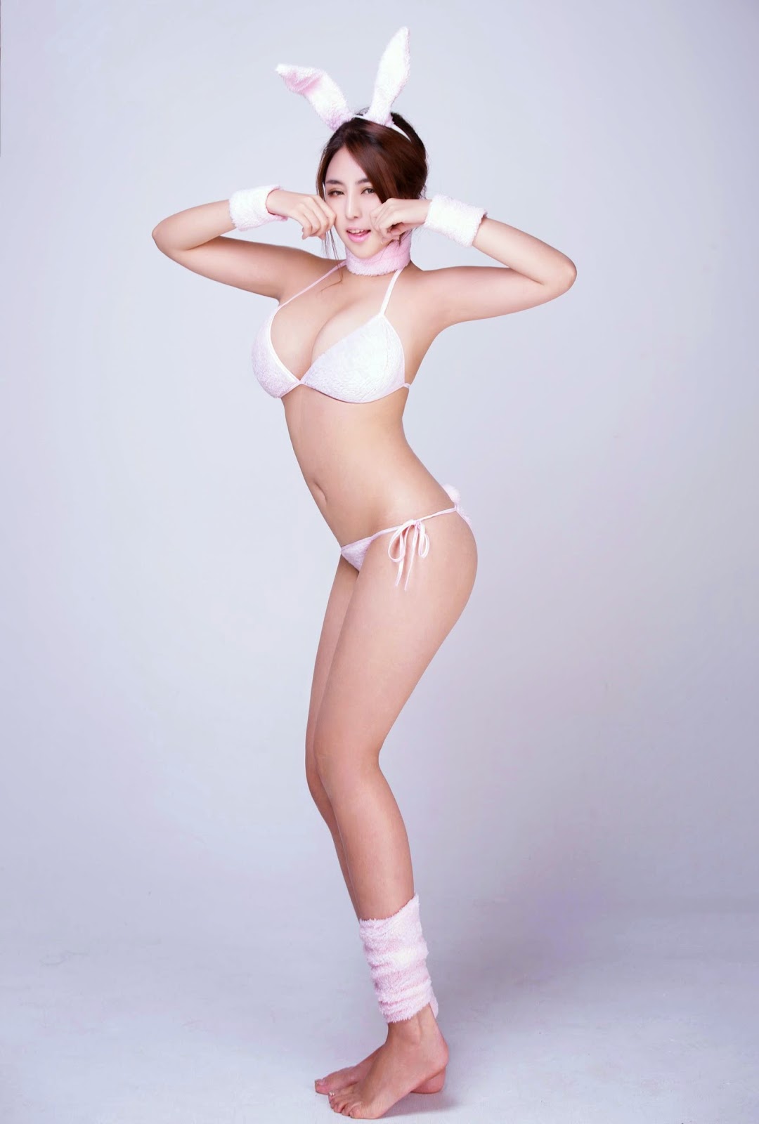 Chen Zi Rui Model Cantik dan Toge dari China | fromcloset