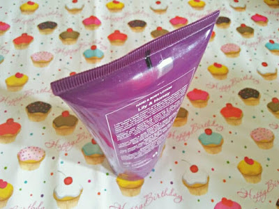 review-hand-body-lotion-mustika-ratu-honey-lily-3